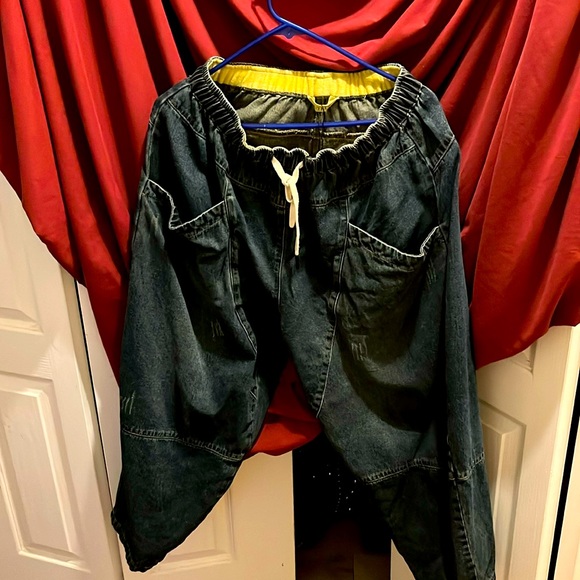 BUYKUD jeans - Picture 1 of 2